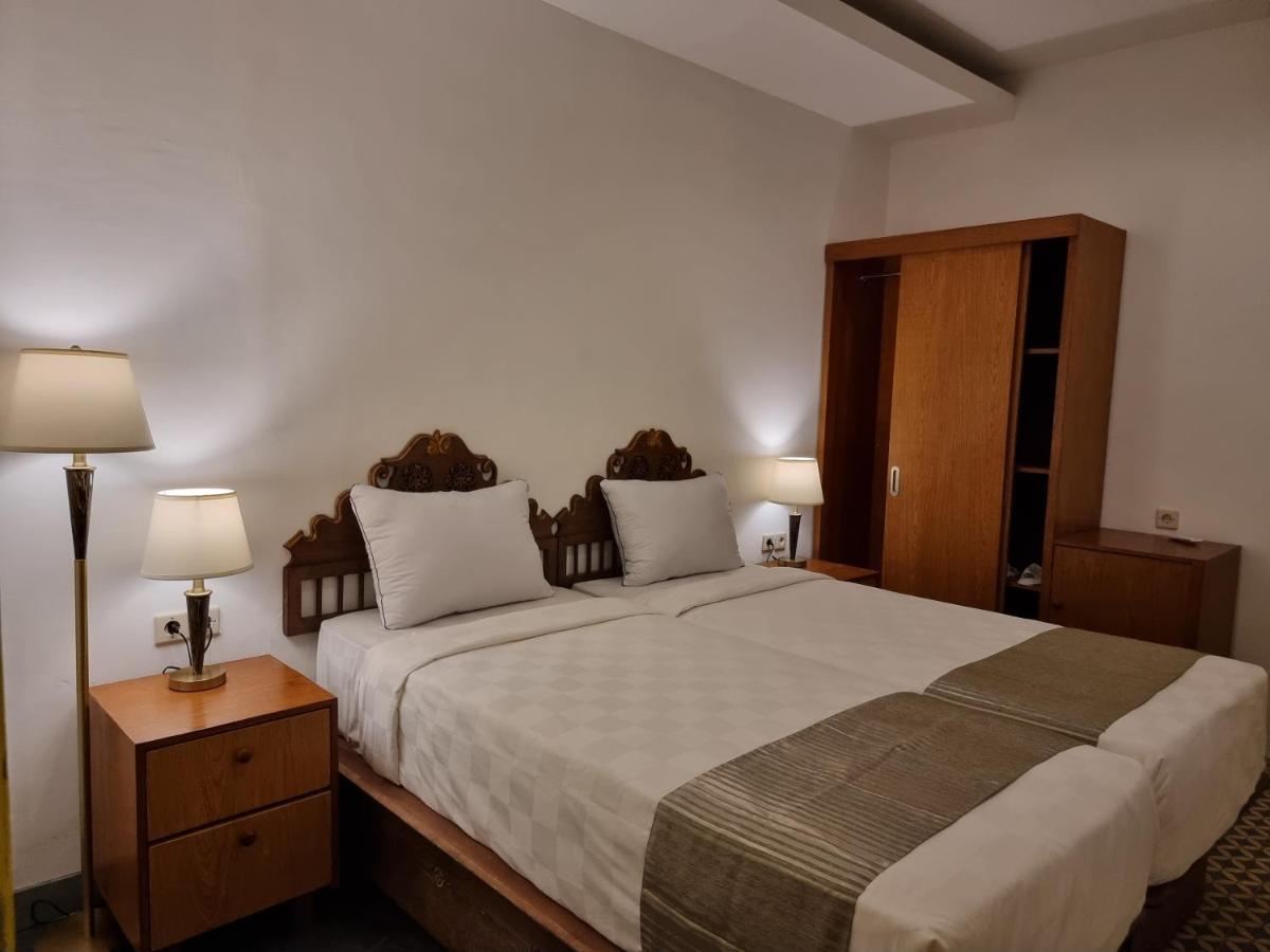 Attara Inn Сенггиги Экстерьер фото
