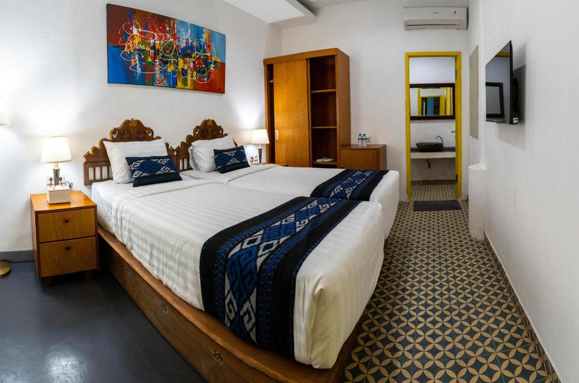 Attara Inn Сенггиги Экстерьер фото