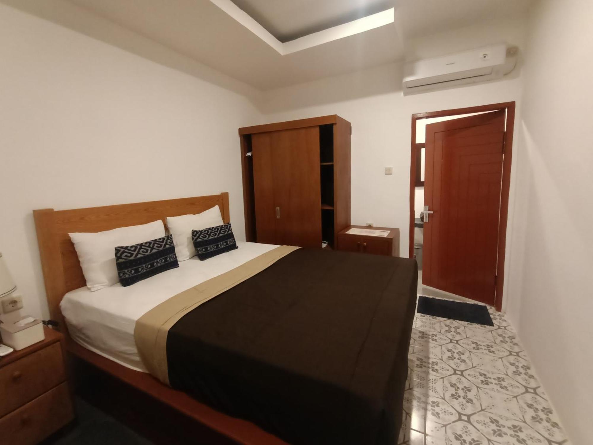 Attara Inn Сенггиги Экстерьер фото