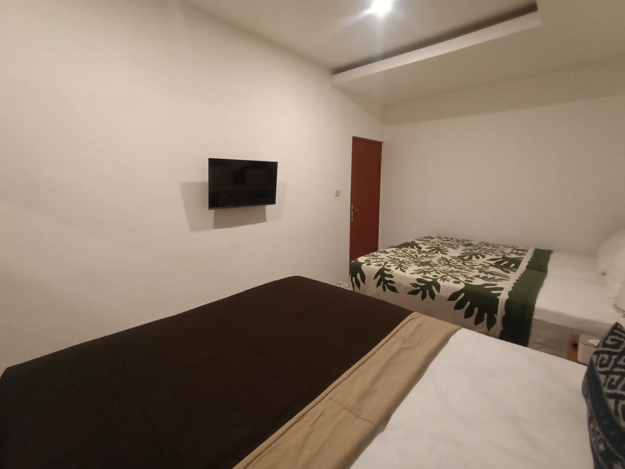 Attara Inn Сенггиги Экстерьер фото